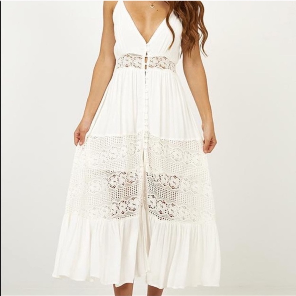 Size 8 Showpo - white dress
